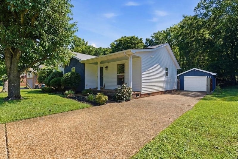3056 Reelfoot Dr, Nashville, TN 37214
