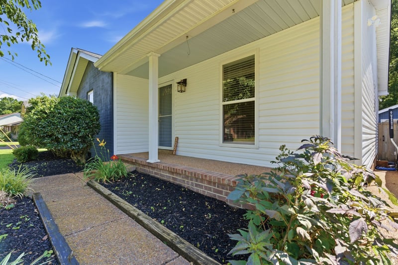 3056 Reelfoot Dr, Nashville, TN 37214