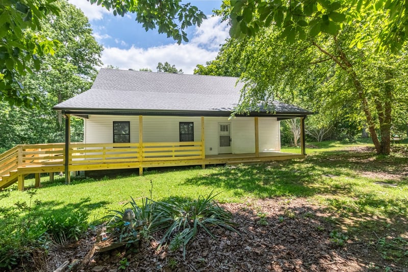 127 Shade Tree Ct, Pegram, TN 37143