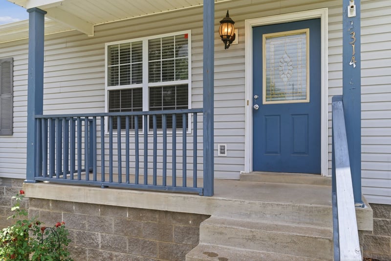 314 Reeves Ct, Springfield, TN 37172