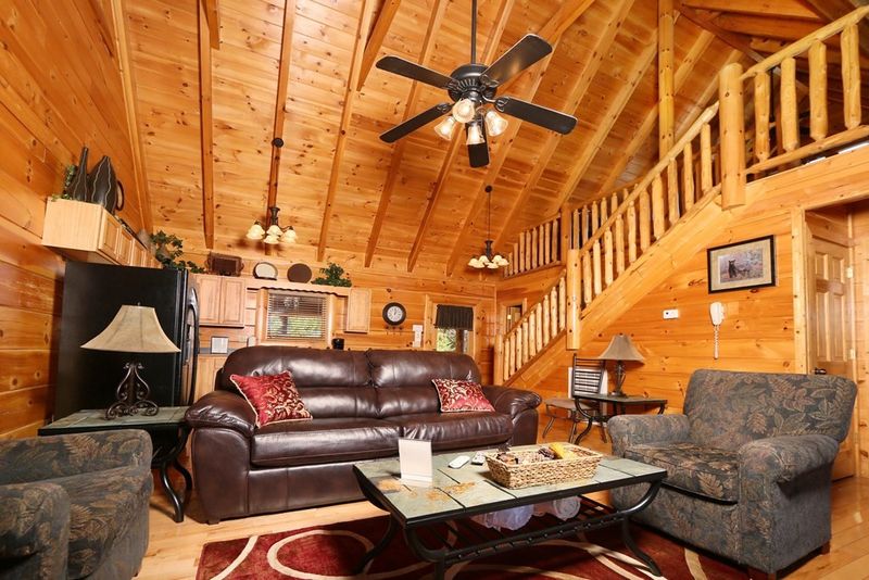 2040 Cougar Crossing, Sevierville, TN 37862