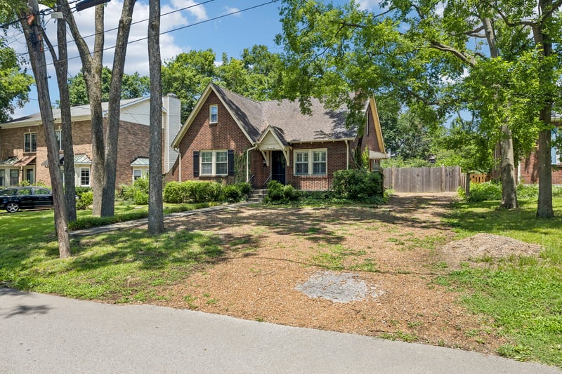 1910 Sweetbriar Ave, Nashville, TN 37212