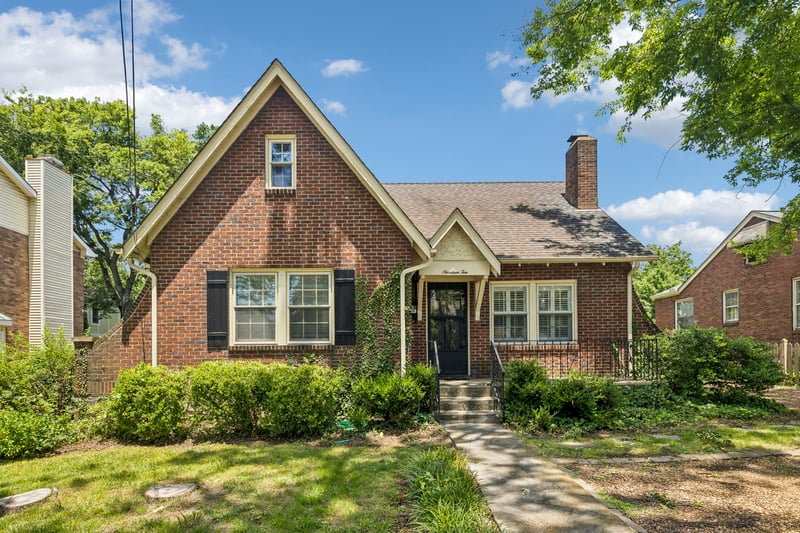 1910 Sweetbriar Ave, Nashville, TN 37212