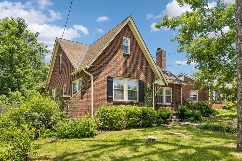 1910 Sweetbriar Ave, Nashville, TN 37212