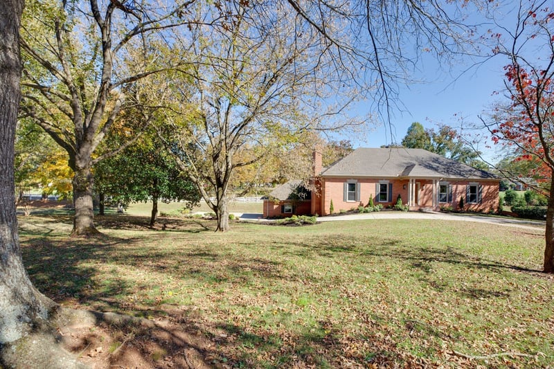 1419 Ascot Close, Murfreesboro, TN 37130
