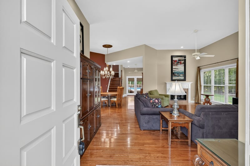 1135 Stirlingshire Dr, Hendersonville, TN 37075