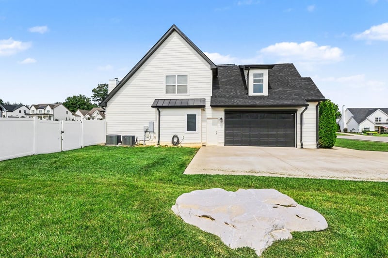 9802 Sunfish Ct, Murfreesboro, TN 37129