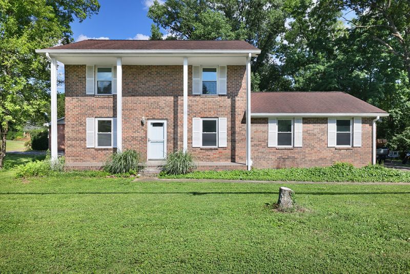 557 Cathy Jo Cir, Nashville, TN 37211