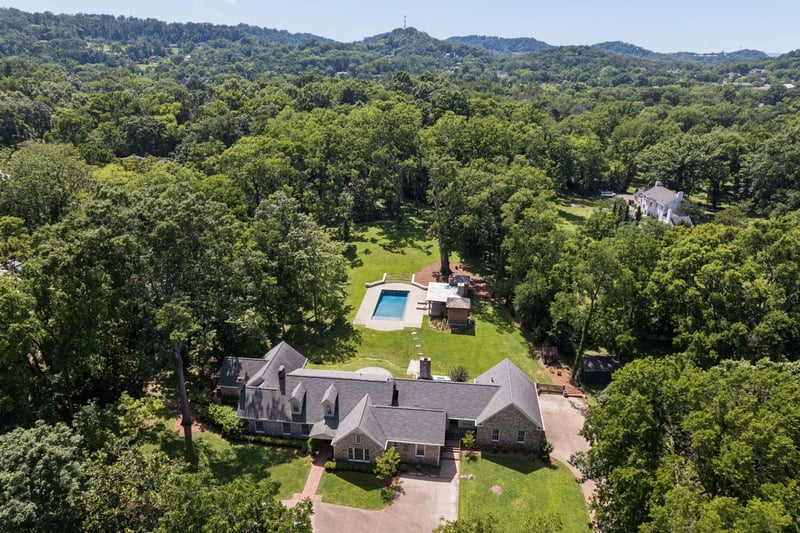 4911 Sewanee Rd, Nashville, TN 37220