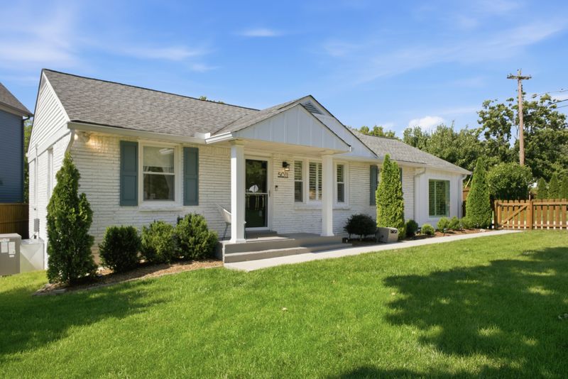 5011 Cherrywood Dr, Nashville, TN 37211