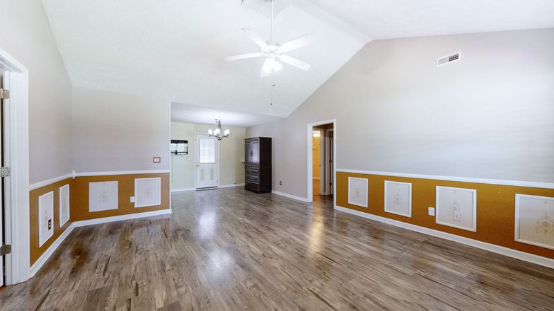 2938 Ridgewood Dr, Christiana, TN 37037