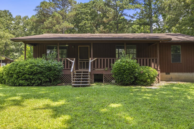 237 Henry Cir, La Fayette, GA 30728
