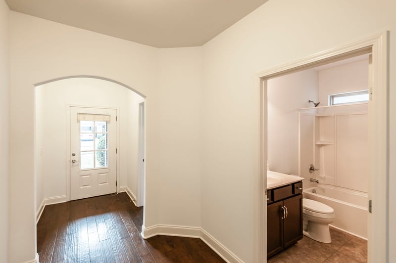 2120 Sullivan St, Gallatin, TN 37066