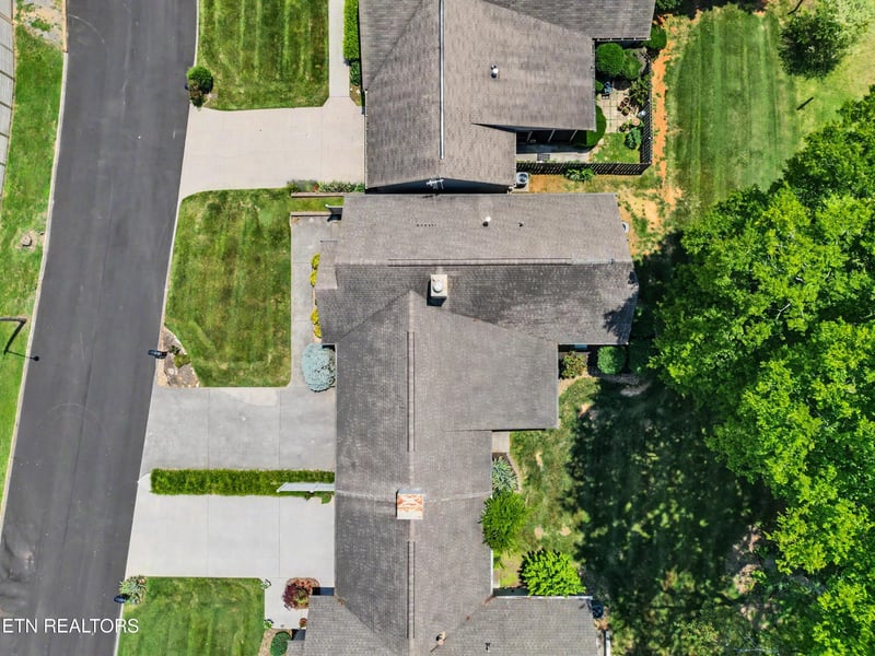 103 Hill Run Dr, Maryville, TN 37803