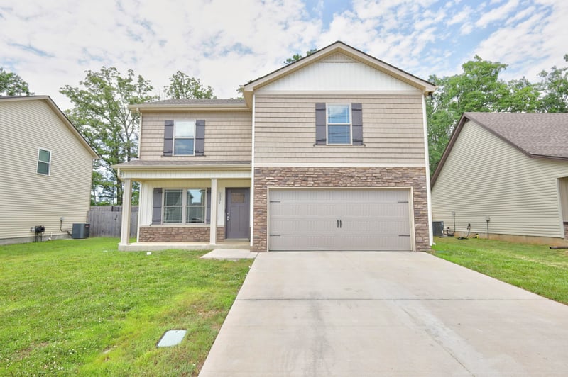 2331 Red Barn Rd, Christiana, TN 37037