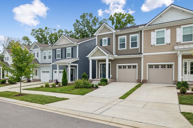1073 Sweetleaf Dr, Franklin, TN 37064