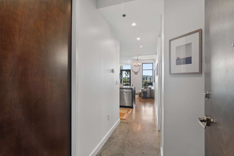 1510 Demonbreun St #701, Nashville, TN 37203