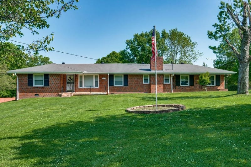 2001 Paula Dr, Madison, TN 37115