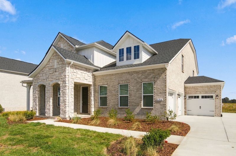 396 Baronswood Dr, Nolensville, TN 37135