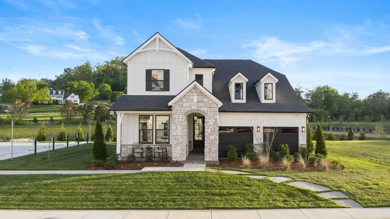 392 Baronswood Dr, Nolensville, TN 37135