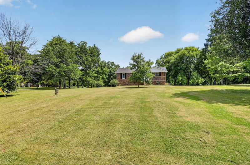 289 Vesta Rd, Lebanon, TN 37090