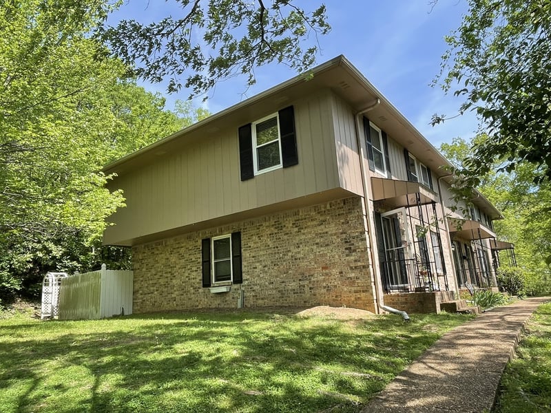 110 Bellevue Rd #16, Nashville, TN 37221