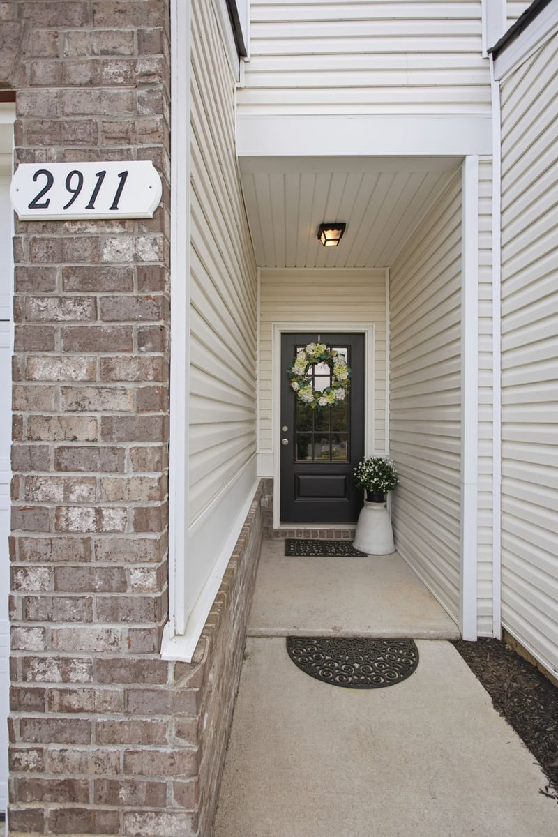 2911 Foley Rd, Columbia, TN 38401