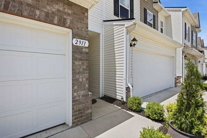 2911 Foley Rd, Columbia, TN 38401