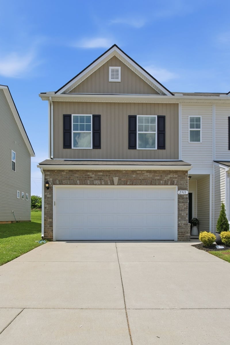 2911 Foley Rd, Columbia, TN 38401