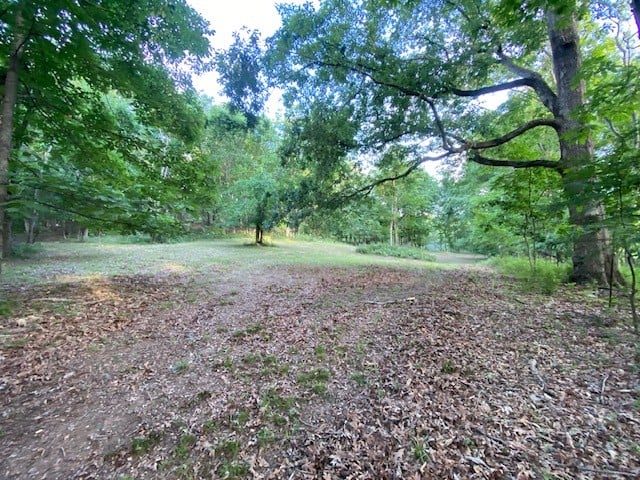 250 Hurt Rd, Hendersonville, TN 37075