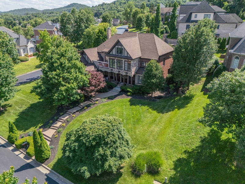 22 Missionary Dr, Brentwood, TN 37027