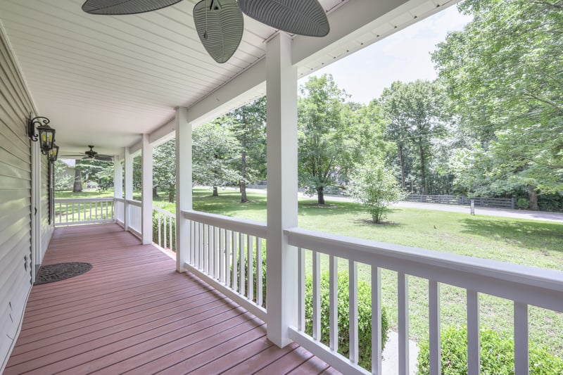 858 Matthew Ct, Kingston Springs, TN 37082