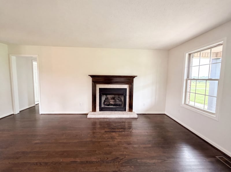 4523 Atkins Rd, Cedar Hill, TN 37032