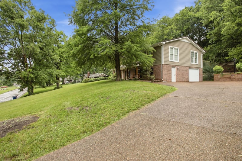 104 Fairview Dr, Mount Pleasant, TN 38474