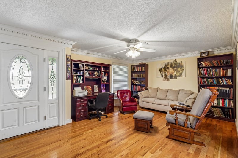 2351 Long Hollow Pike, Hendersonville, TN 37075