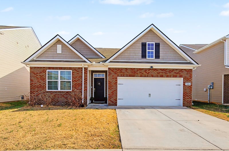 5664 Hickory Woods Dr, Antioch, TN 37013