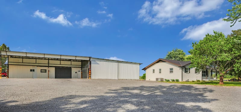 1944 Weeks Rd, Murfreesboro, TN 37127