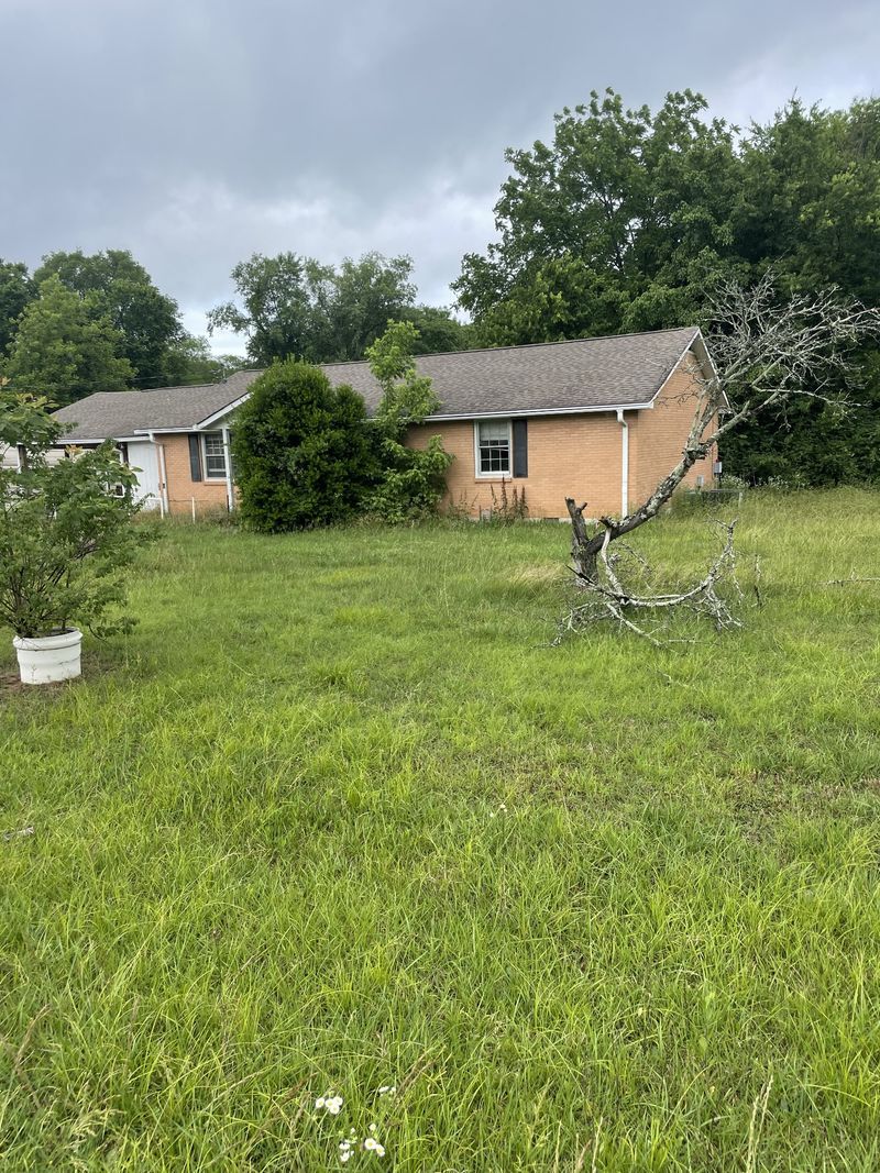 117 Center St, La Vergne, TN 37086
