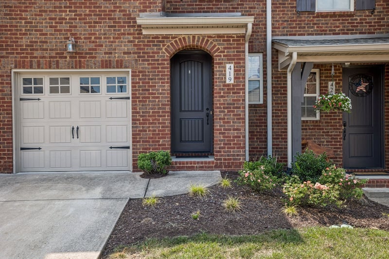 419 Waterbrook Dr, Mount Juliet, TN 37122