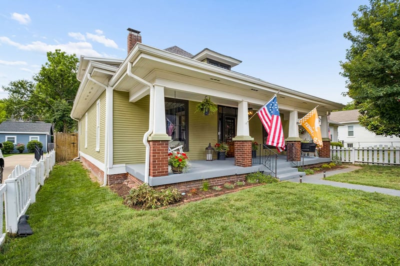 1027 Chicamauga Ave, Nashville, TN 37206