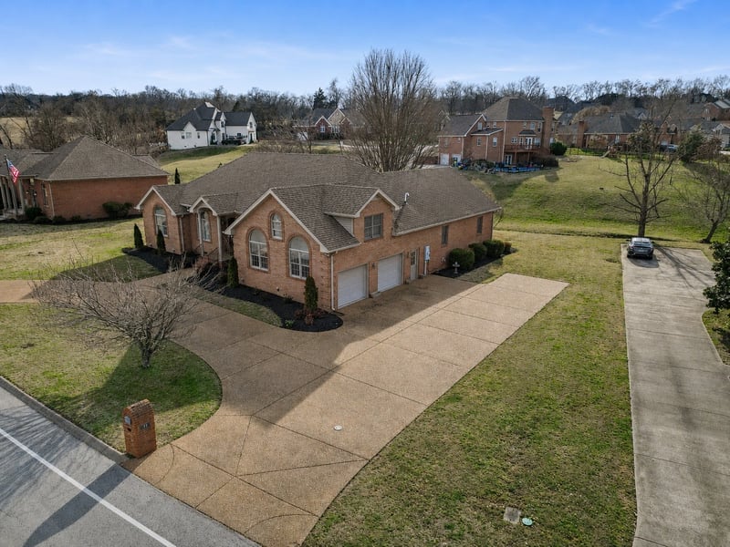 514 Lexington Dr, Lebanon, TN 37087