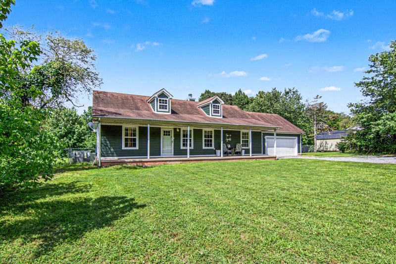 2723 Highway 12 N, Chapmansboro, TN 37035