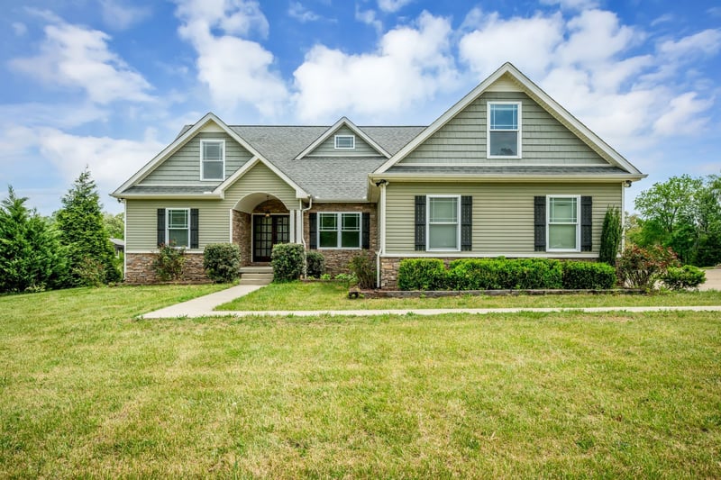 2661 Spencer Mill Rd, Bon Aqua, TN 37025