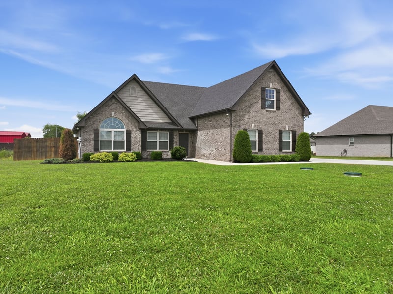 7914 Natahna Ct, Murfreesboro, TN 37127