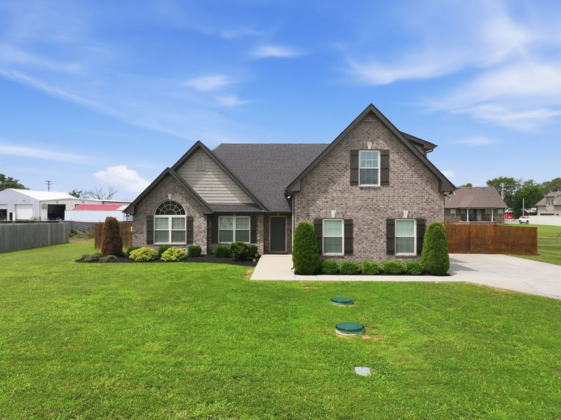 7914 Natahna Ct, Murfreesboro, TN 37127