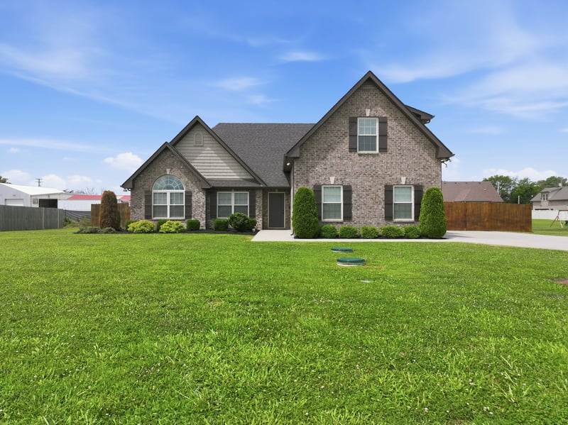 7914 Natahna Ct, Murfreesboro, TN 37127