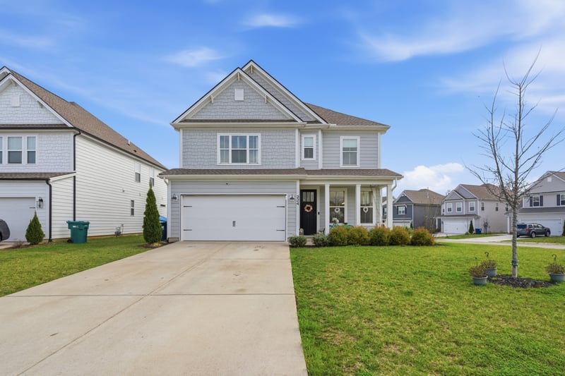 224 Cornice Dr, La Vergne, TN 37086