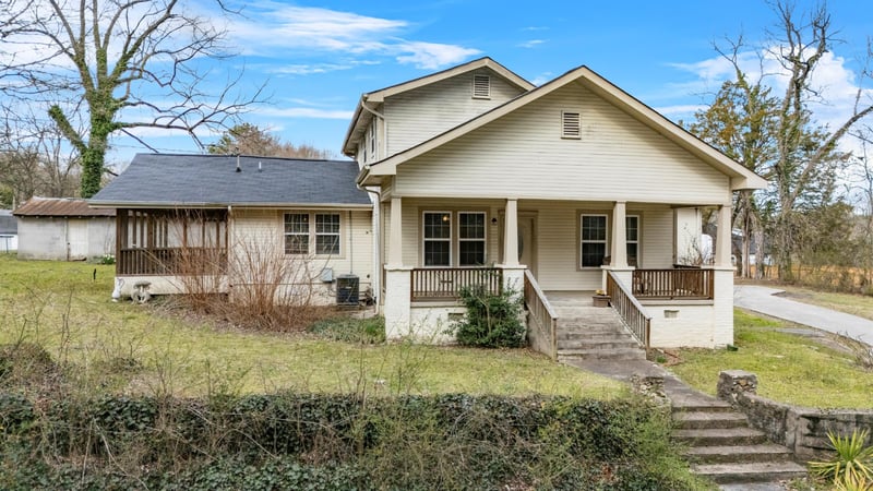 205 Wheeler Ave, Chickamauga, GA 30707