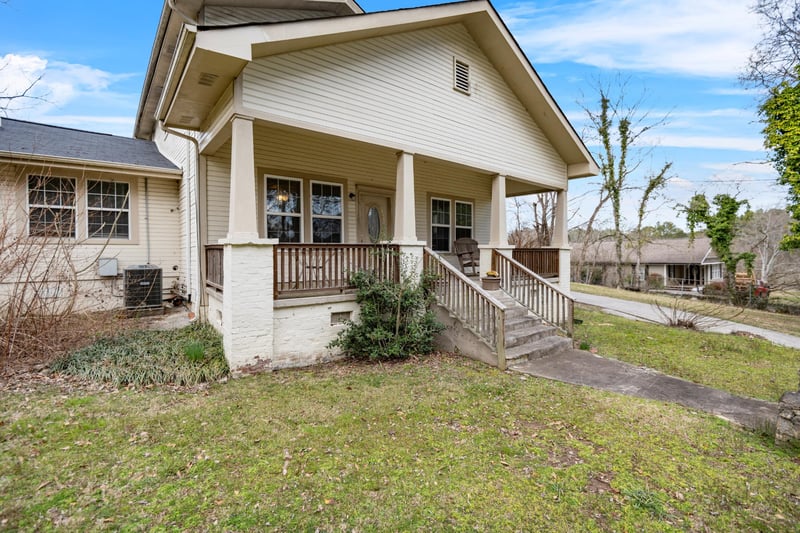 205 Wheeler Ave, Chickamauga, GA 30707