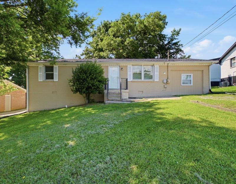 311 Janette Ave, Goodlettsville, TN 37072
